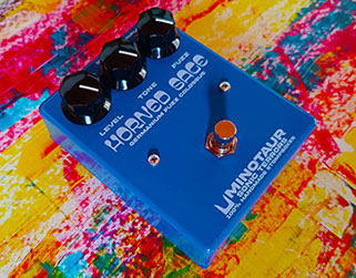 Horned Sage, electric Guitar, Bass, effect pedal,&nbsp; fuzz, doom, stoner, metal, Smashing Pumpkins, High on Fire, black sabbath, Electric Wizard